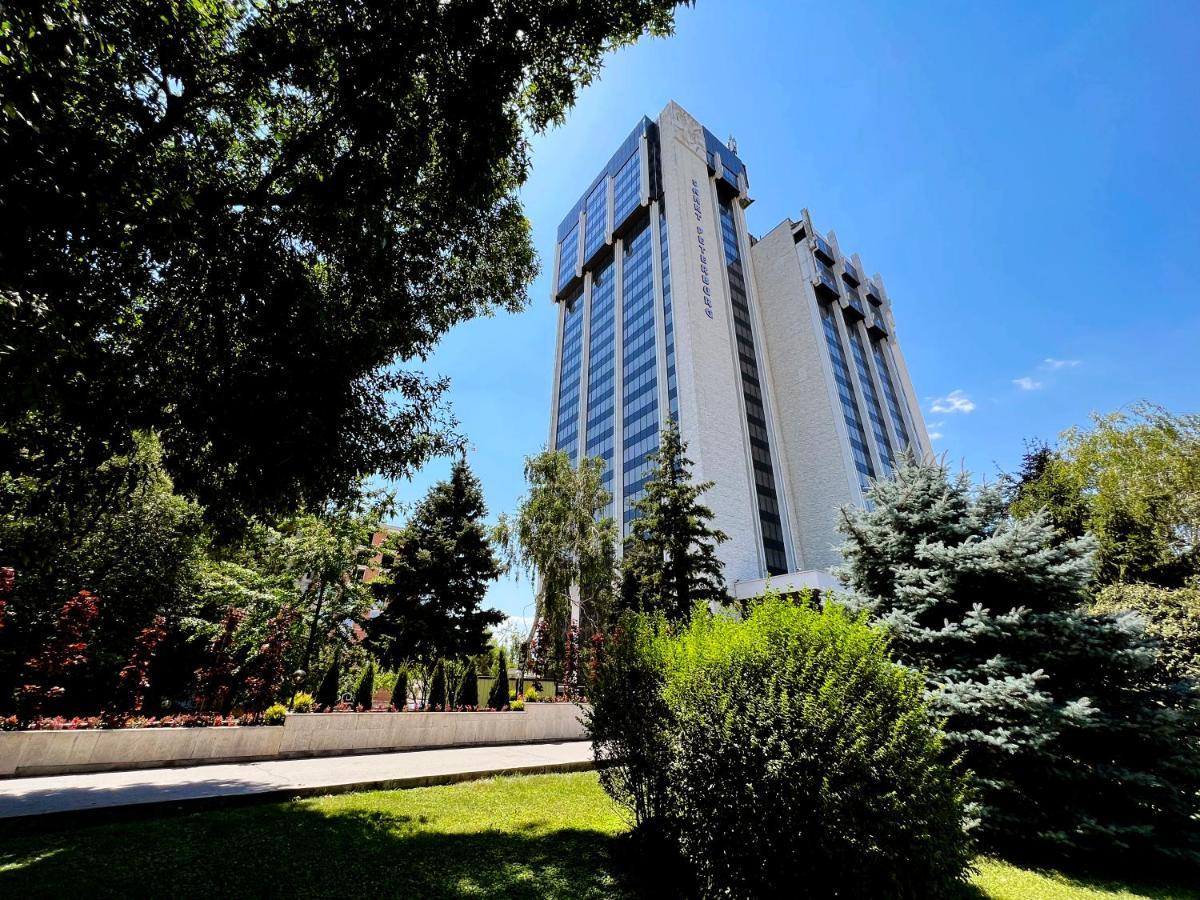 Park Hotel Sankt Peterburg Plovdiv Exterior photo